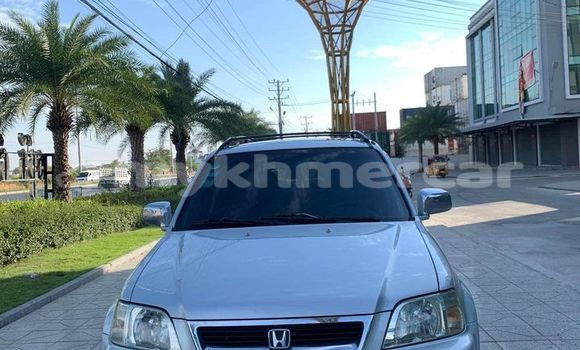 Acheter Occasion Voiture Honda CR–V Autre à Chbar Mon, Kampong Speu Province Acheter Occasion Voiture Honda CR–V Autre à Chbar Mon, Kampong Speu Province