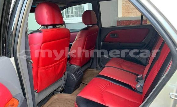 Buy Used Lexus RX 300 Other Car in Battambang in Battambang Province Buy Used Lexus RX 300 Other Car in Battambang in Battambang Province