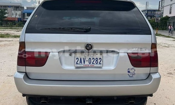 Acheter Occasion Voiture BMW 2000 C/CS Autre à Bavet, Svay Rieng Province Acheter Occasion Voiture BMW 2000 C/CS Autre à Bavet, Svay Rieng Province