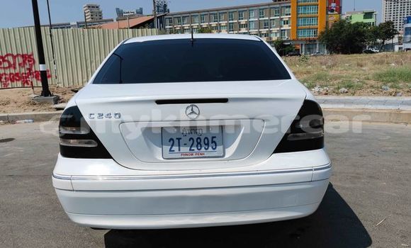 Buy Used Mercedes-Benz C–Class White Car in Bavet in Svay Rieng Province Buy Used Mercedes-Benz C–Class White Car in Bavet in Svay Rieng Province
