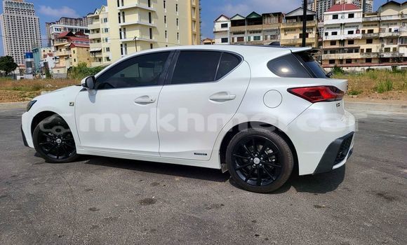 Buy Used Toyota 2000GT White Car in Bavet in Svay Rieng Province Buy Used Toyota 2000GT White Car in Bavet in Svay Rieng Province