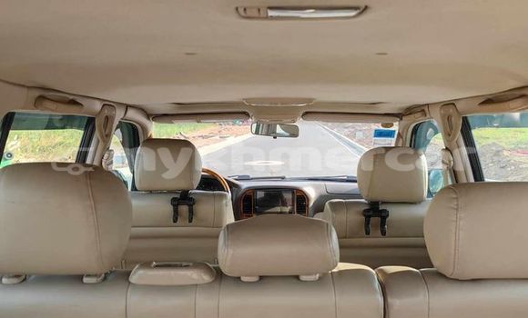 Buy Used Toyota Highlander Black Car in Chbar Mon in Kampong Speu Province Buy Used Toyota Highlander Black Car in Chbar Mon in Kampong Speu Province