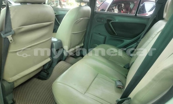 Buy Used Toyota RAV4 White Car in Cheom Ksan in Preah Vihear Province Buy Used Toyota RAV4 White Car in Cheom Ksan in Preah Vihear Province