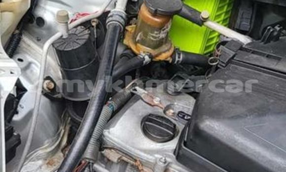 Buy Used Toyota RAV4 Other Car in Chbar Mon in Kampong Speu Province Buy Used Toyota RAV4 Other Car in Chbar Mon in Kampong Speu Province