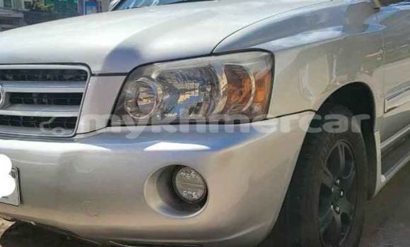 Buy Used Toyota RAV4 Other Car in Chbar Mon in Kampong Speu Province Buy Used Toyota RAV4 Other Car in Chbar Mon in Kampong Speu Province