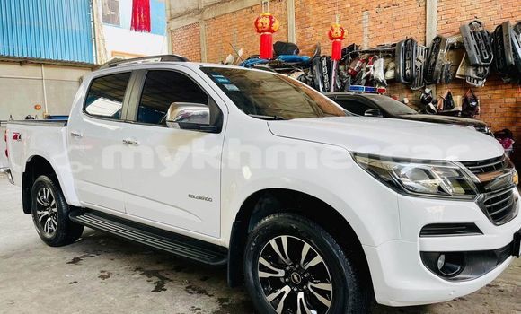Buy Used Chevrolet Colorado White Car in Banlung in Ratanakiri Province Buy Used Chevrolet Colorado White Car in Banlung in Ratanakiri Province