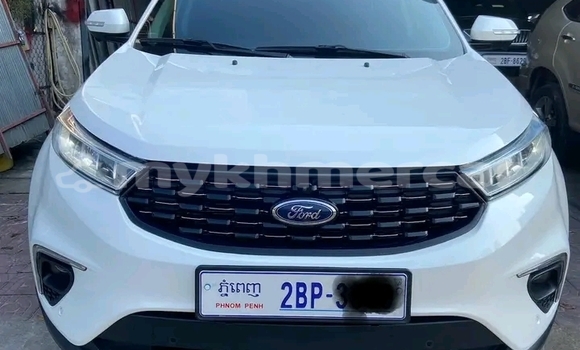 Buy Used Ford C-MAX White Car in Cheom Ksan in Preah Vihear Province Buy Used Ford C-MAX White Car in Cheom Ksan in Preah Vihear Province