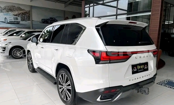 Buy Used Lexus RX White Car in Dăm Thnăm in Kampot Province Buy Used Lexus RX White Car in Dăm Thnăm in Kampot Province