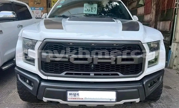 Buy Used BMW 2er Grand Tourer White Car in Cheom Ksan in Preah Vihear Province Buy Used BMW 2er Grand Tourer White Car in Cheom Ksan in Preah Vihear Province