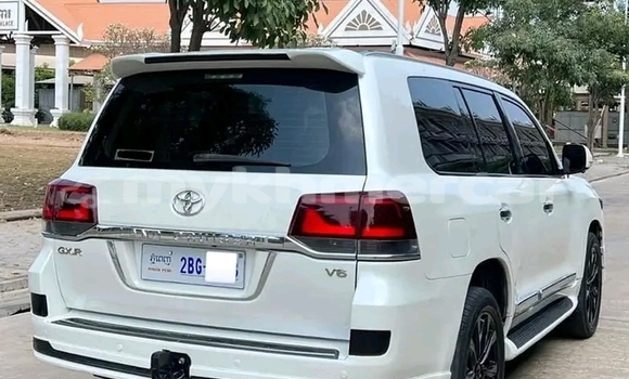 Buy Used Toyota Aristo White Car in Cheom Ksan in Preah Vihear Province Buy Used Toyota Aristo White Car in Cheom Ksan in Preah Vihear Province