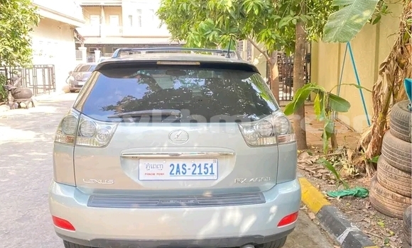 Buy Used Lexus IS Other Car in Chbar Mon in Kampong Speu Province Buy Used Lexus IS Other Car in Chbar Mon in Kampong Speu Province