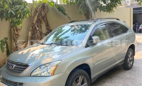 Buy Used Lexus IS Other Car in Chbar Mon in Kampong Speu Province Buy Used Lexus IS Other Car in Chbar Mon in Kampong Speu Province