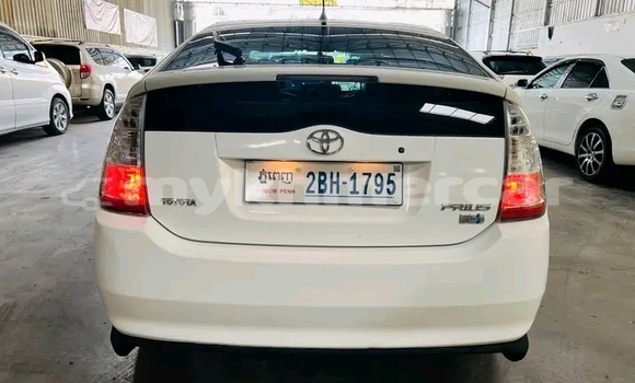Buy Used Toyota Aristo White Car in Cheom Ksan in Preah Vihear Province