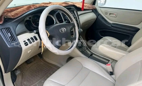 ទិញ បានប្រើ Toyota Hilux Other ឡាន} ក្នុង Chbar Mon ក្នុង Kampong Speu Province ទិញ បានប្រើ Toyota Hilux Other ឡាន} ក្នុង Chbar Mon ក្នុង Kampong Speu Province