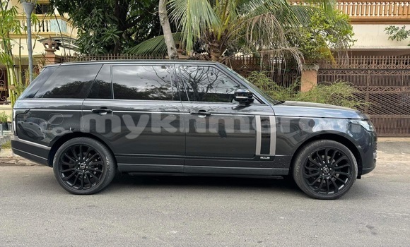 Buy Used Land Rover Range Rover Vogue Black Car in Phnom Penh in Phnom Penh Buy Used Land Rover Range Rover Vogue Black Car in Phnom Penh in Phnom Penh