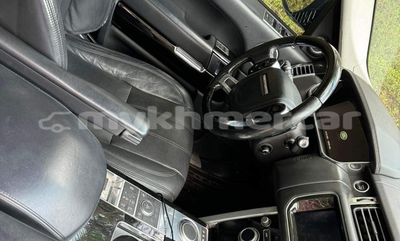 Buy Used Land Rover Range Rover Vogue Black Car in Phnom Penh in Phnom Penh Buy Used Land Rover Range Rover Vogue Black Car in Phnom Penh in Phnom Penh