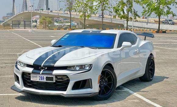 Buy Used Chevrolet Camaro White Car in Phnom Penh in Phnom Penh Buy Used Chevrolet Camaro White Car in Phnom Penh in Phnom Penh