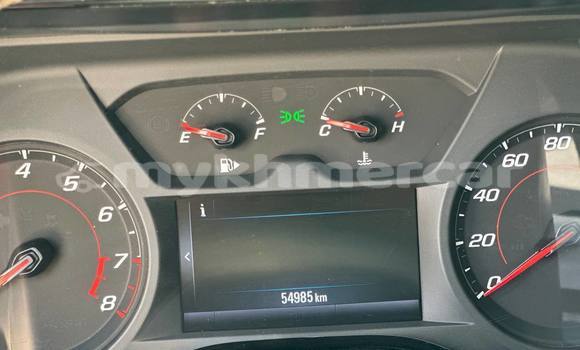 Buy Used Chevrolet Camaro White Car in Phnom Penh in Phnom Penh Buy Used Chevrolet Camaro White Car in Phnom Penh in Phnom Penh