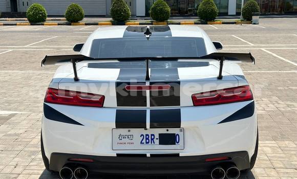 Buy Used Chevrolet Camaro White Car in Phnom Penh in Phnom Penh Buy Used Chevrolet Camaro White Car in Phnom Penh in Phnom Penh