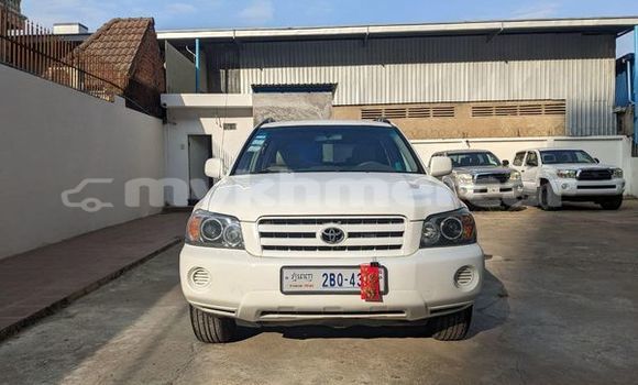 Buy Used Toyota Highlander White Car in Chbar Mon in Kampong Speu Province Buy Used Toyota Highlander White Car in Chbar Mon in Kampong Speu Province