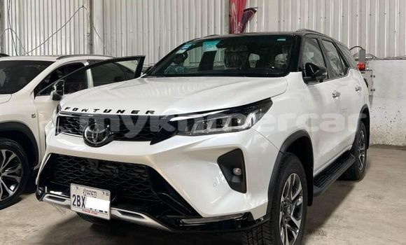 Buy Used Toyota Fortuner White Car in Bavet in Svay Rieng Province Buy Used Toyota Fortuner White Car in Bavet in Svay Rieng Province