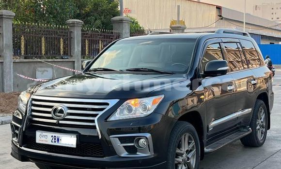 Buy Used Lexus LX 570 Black Car in Banteay Meanchey in Banteay Meanchey Province Buy Used Lexus LX 570 Black Car in Banteay Meanchey in Banteay Meanchey Province