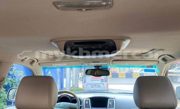 Buy Used Lexus RX 330 Other Car in Battambang in Battambang Province Buy Used Lexus RX 330 Other Car in Battambang in Battambang Province