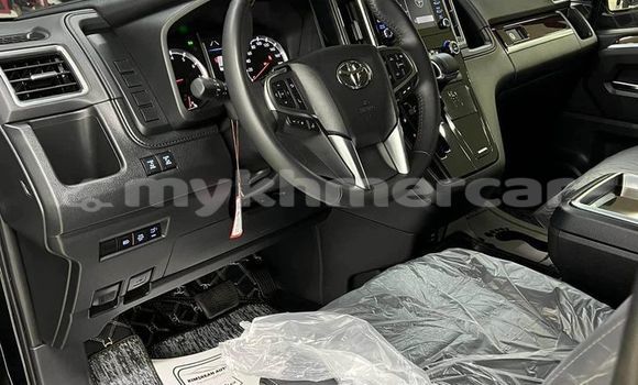 Buy Used Toyota Granvia Black Car in Bavet in Svay Rieng Province Buy Used Toyota Granvia Black Car in Bavet in Svay Rieng Province