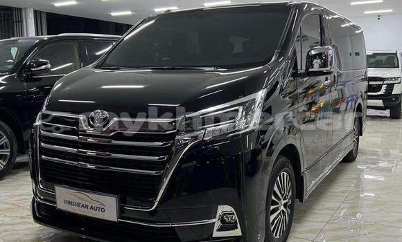 Buy Used Toyota Granvia Black Car in Bavet in Svay Rieng Province Buy Used Toyota Granvia Black Car in Bavet in Svay Rieng Province