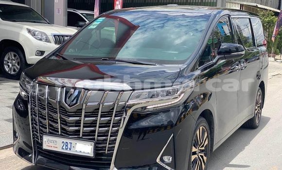 Buy Used Toyota Alphard Black Car in Chbar Mon in Kampong Speu Province Buy Used Toyota Alphard Black Car in Chbar Mon in Kampong Speu Province