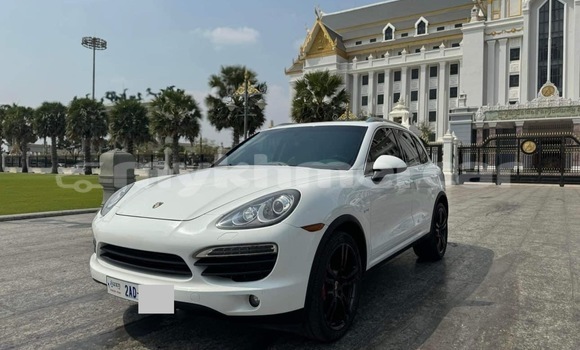 Buy Used Porsche Cayenne Other Car in Phnom Penh in Phnom Penh