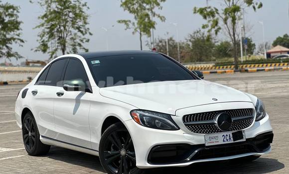 Buy Used Mercedes-Benz 300βSeries White Car in Phnom Penh in Phnom Penh Buy Used Mercedes-Benz 300βSeries White Car in Phnom Penh in Phnom Penh