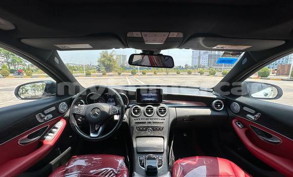 Buy Used Mercedes-Benz 300βSeries White Car in Phnom Penh in Phnom Penh Buy Used Mercedes-Benz 300βSeries White Car in Phnom Penh in Phnom Penh