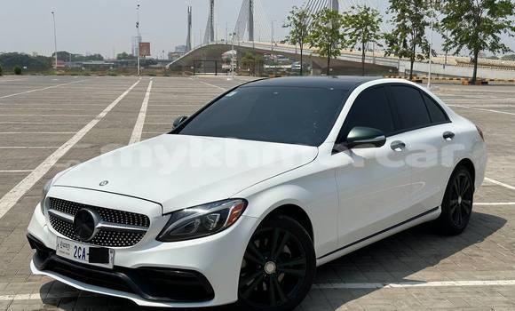 Buy Used Mercedes-Benz 300βSeries White Car in Phnom Penh in Phnom Penh Buy Used Mercedes-Benz 300βSeries White Car in Phnom Penh in Phnom Penh