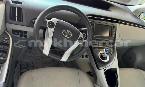 Buy Used Toyota Prius Silver Car in Phnom Penh in Phnom Penh Buy Used Toyota Prius Silver Car in Phnom Penh in Phnom Penh