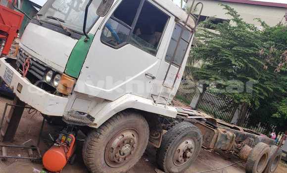 Buy Used Ford AEV AMBULANCE White Truck in Battambang in Battambang Province Buy Used Ford AEV AMBULANCE White Truck in Battambang in Battambang Province