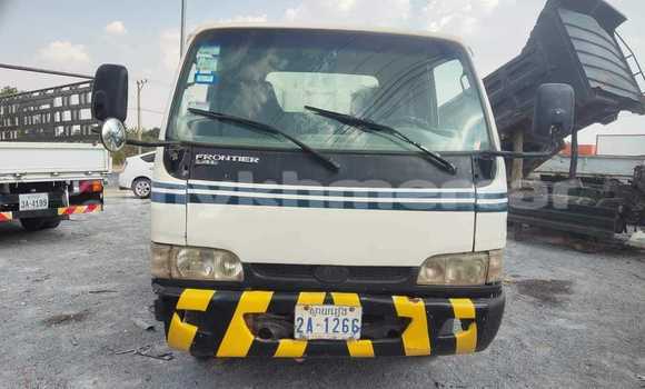 Buy Used Hino 300 Series White Truck in Bavet in Svay Rieng Province Buy Used Hino 300 Series White Truck in Bavet in Svay Rieng Province