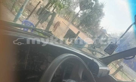 Buy Used Ford AEV AMBULANCE White Truck in Bavet in Svay Rieng Province Buy Used Ford AEV AMBULANCE White Truck in Bavet in Svay Rieng Province