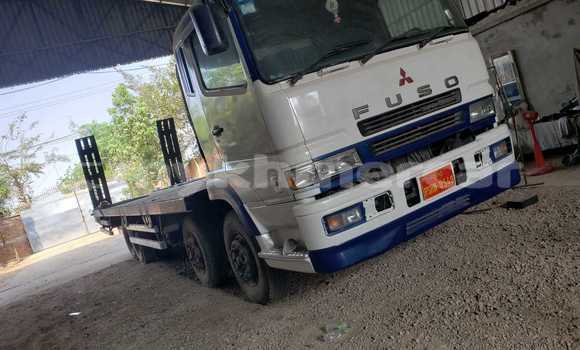 Buy Used Ford E 150 Cargo Van White Truck in Battambang in Battambang Province