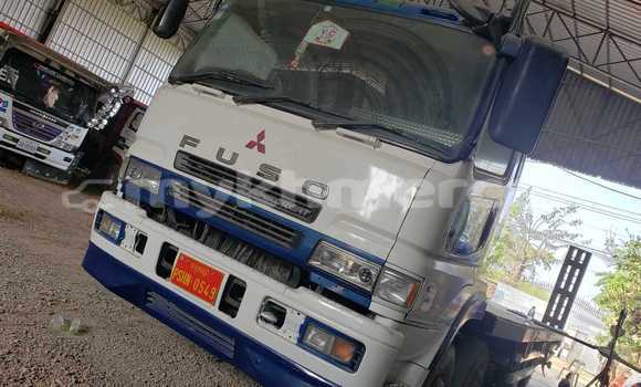 Buy Used Ford E 150 Cargo Van White Truck in Battambang in Battambang Province Buy Used Ford E 150 Cargo Van White Truck in Battambang in Battambang Province