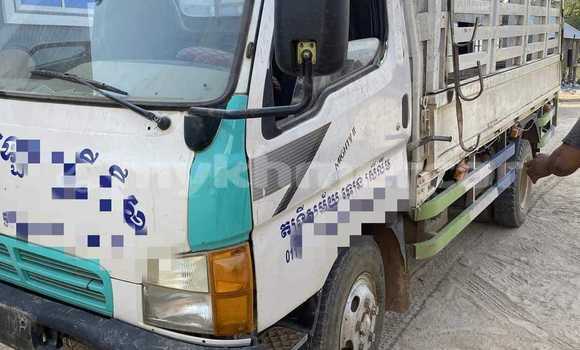 Buy Used Hino 300 Series Other Truck in Bavet in Svay Rieng Province Buy Used Hino 300 Series Other Truck in Bavet in Svay Rieng Province