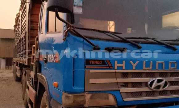 Buy Used Hyundai Chorus Blue Truck in Bavet in Svay Rieng Province Buy Used Hyundai Chorus Blue Truck in Bavet in Svay Rieng Province