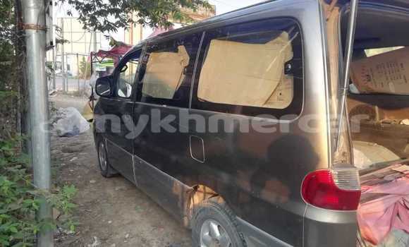 Buy Used Toyota Hiace Other Car in Battambang in Battambang Province Buy Used Toyota Hiace Other Car in Battambang in Battambang Province