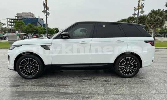 Buy Used Land Rover Range Rover White Car in Phnom Penh in Phnom Penh Buy Used Land Rover Range Rover White Car in Phnom Penh in Phnom Penh