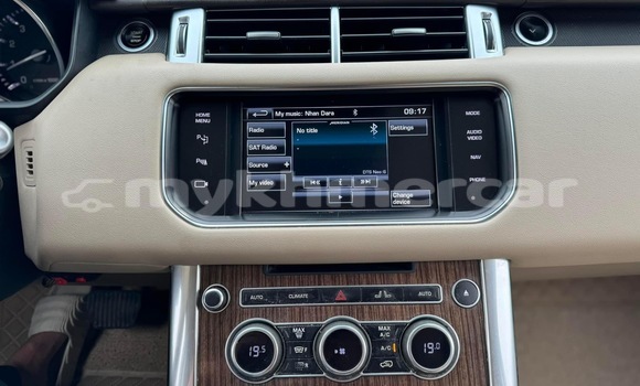 Buy Used Land Rover Range Rover White Car in Phnom Penh in Phnom Penh Buy Used Land Rover Range Rover White Car in Phnom Penh in Phnom Penh