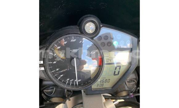 Buy Used Yamaha R1 Beige Bike in Phnom Penh in Phnom Penh Buy Used Yamaha R1 Beige Bike in Phnom Penh in Phnom Penh