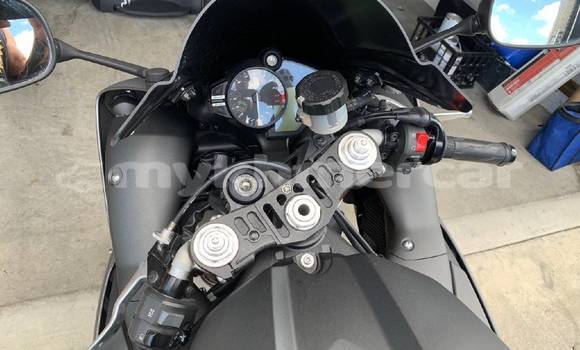 Buy Used Yamaha R1 Beige Bike in Phnom Penh in Phnom Penh Buy Used Yamaha R1 Beige Bike in Phnom Penh in Phnom Penh