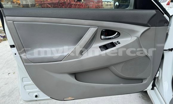 ទិញ បានប្រើ Toyota Camry White ឡាន} ក្នុង Battambang ក្នុង Battambang Province ទិញ បានប្រើ Toyota Camry White ឡាន} ក្នុង Battambang ក្នុង Battambang Province