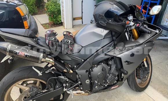 Buy Used Yamaha R1 Beige Bike in Phnom Penh in Phnom Penh Buy Used Yamaha R1 Beige Bike in Phnom Penh in Phnom Penh