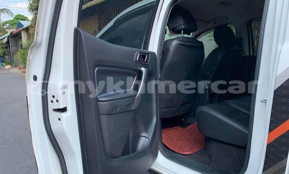 Buy Used Ford Ranger White Car in Chbar Mon in Kampong Speu Province Buy Used Ford Ranger White Car in Chbar Mon in Kampong Speu Province